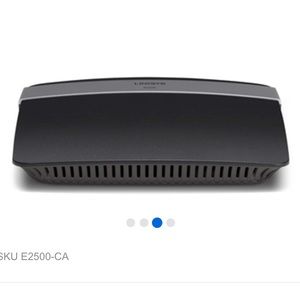 Cisco Linksys E2500 Dual-Band Wi-Fi Router